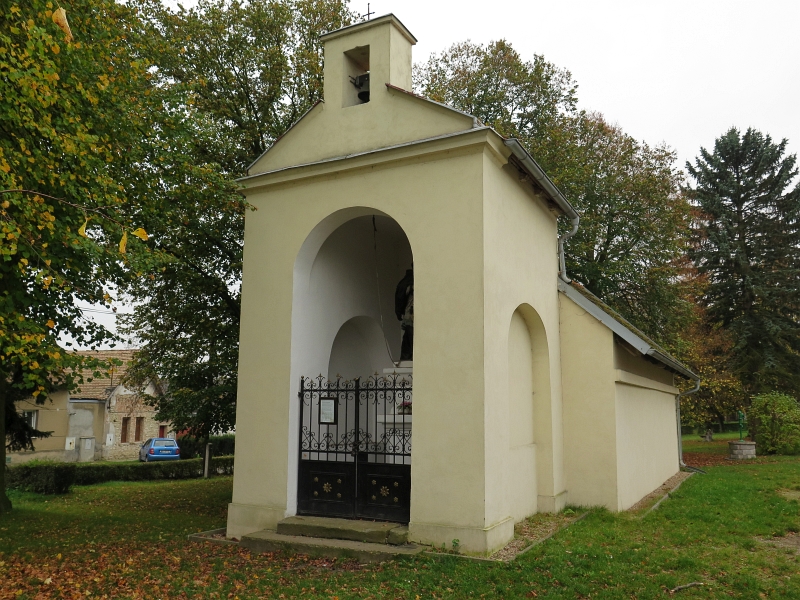 Today's view – Kaplička svatého Jana Nepomuckého (Benátecká Vrutice)