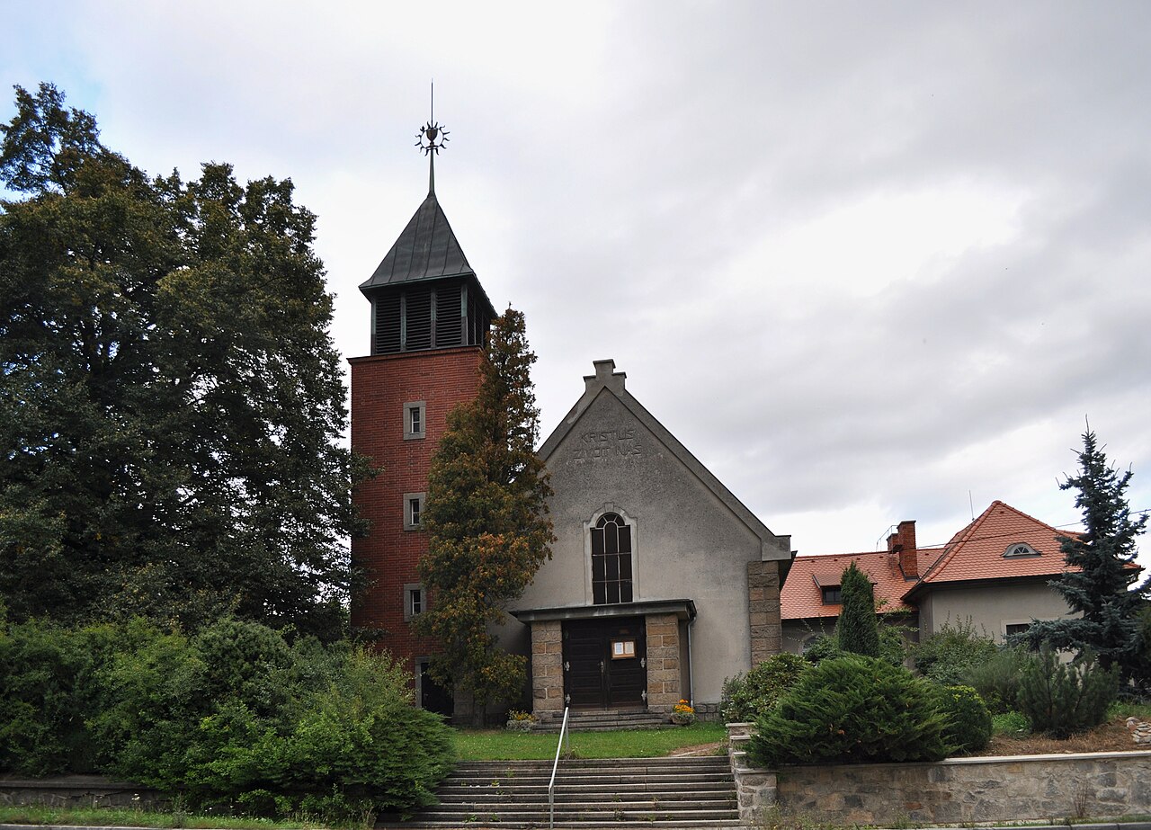 Dnešný pohľad – českobratrský kostel v Kralovicích