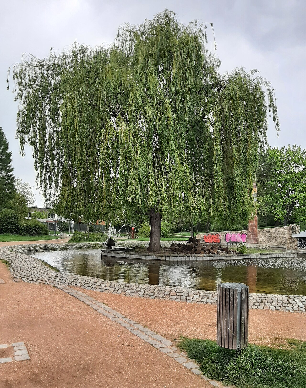 Dnešný pohľad – Chvojkovy lomy