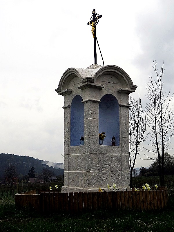 
<span>Boží muka na Fialníku</span>
