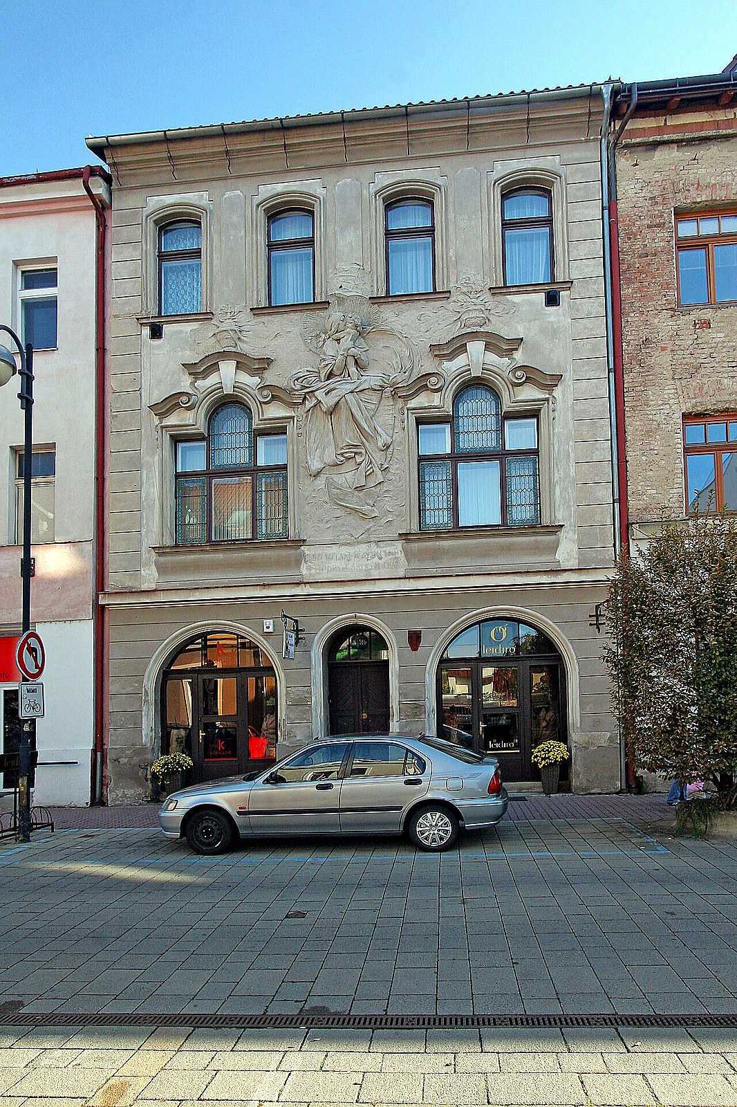 Bratranců Veverkových 586