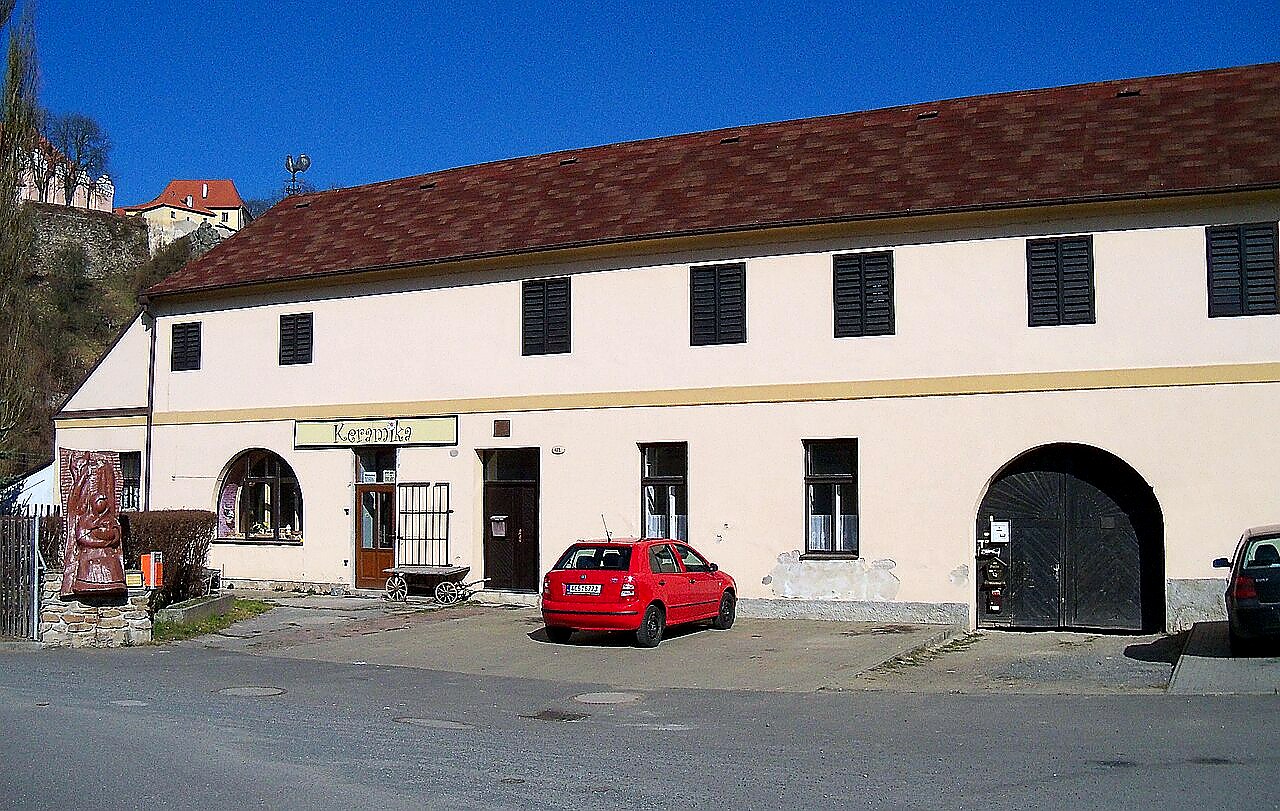 
<span>Dolní lázně v Bechyni</span>
