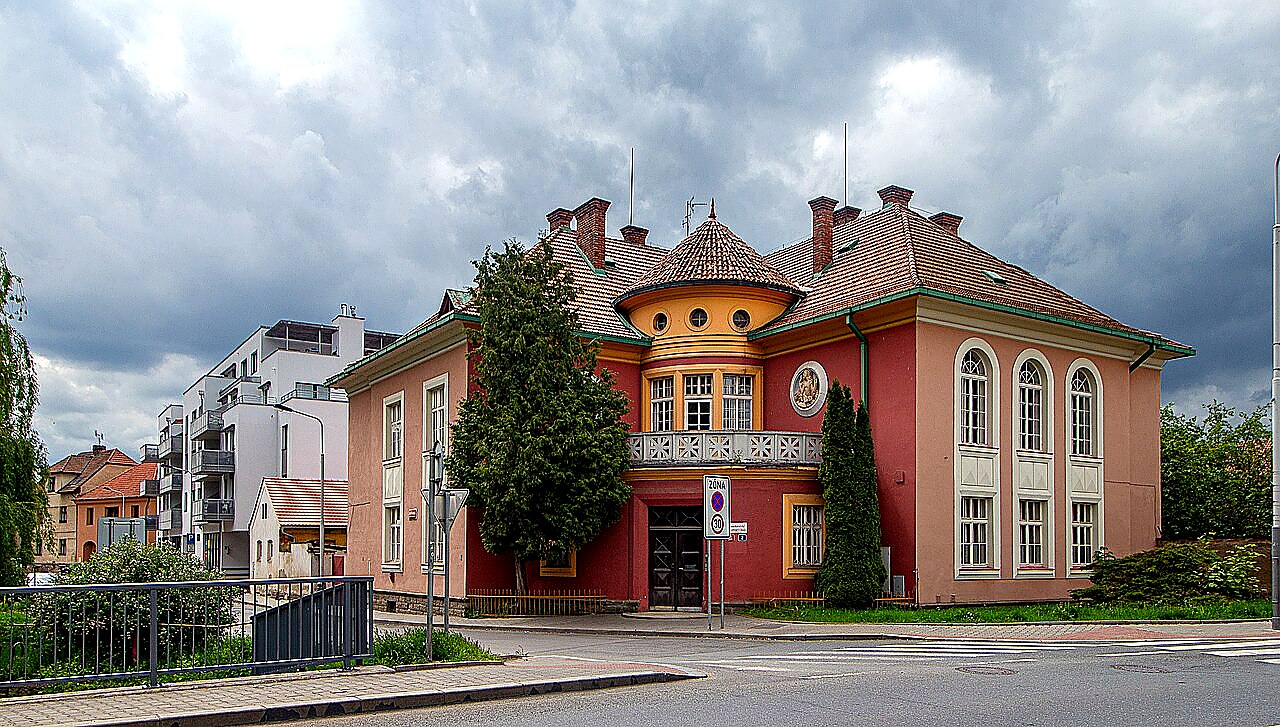 
<span>Děkanství v Uříněvsi</span>
