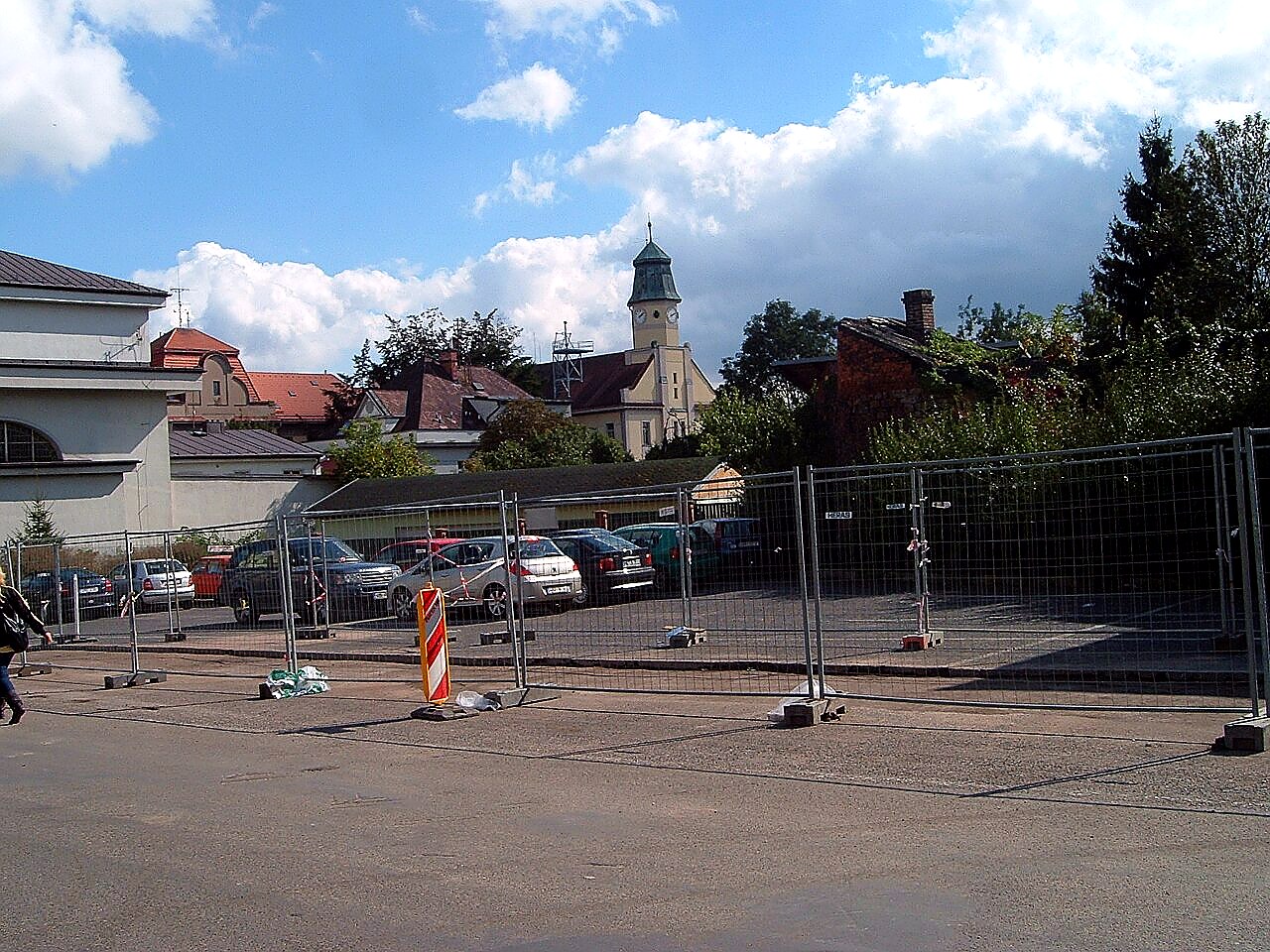 
<span>Dvůr Králové</span>
