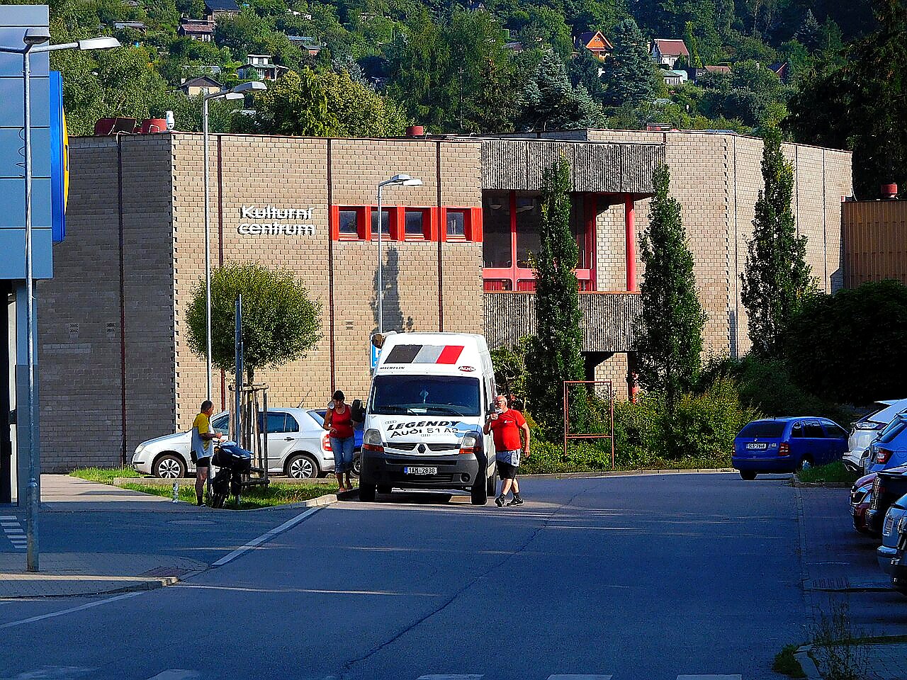 
<span>Kulturní centrum Golf</span>

