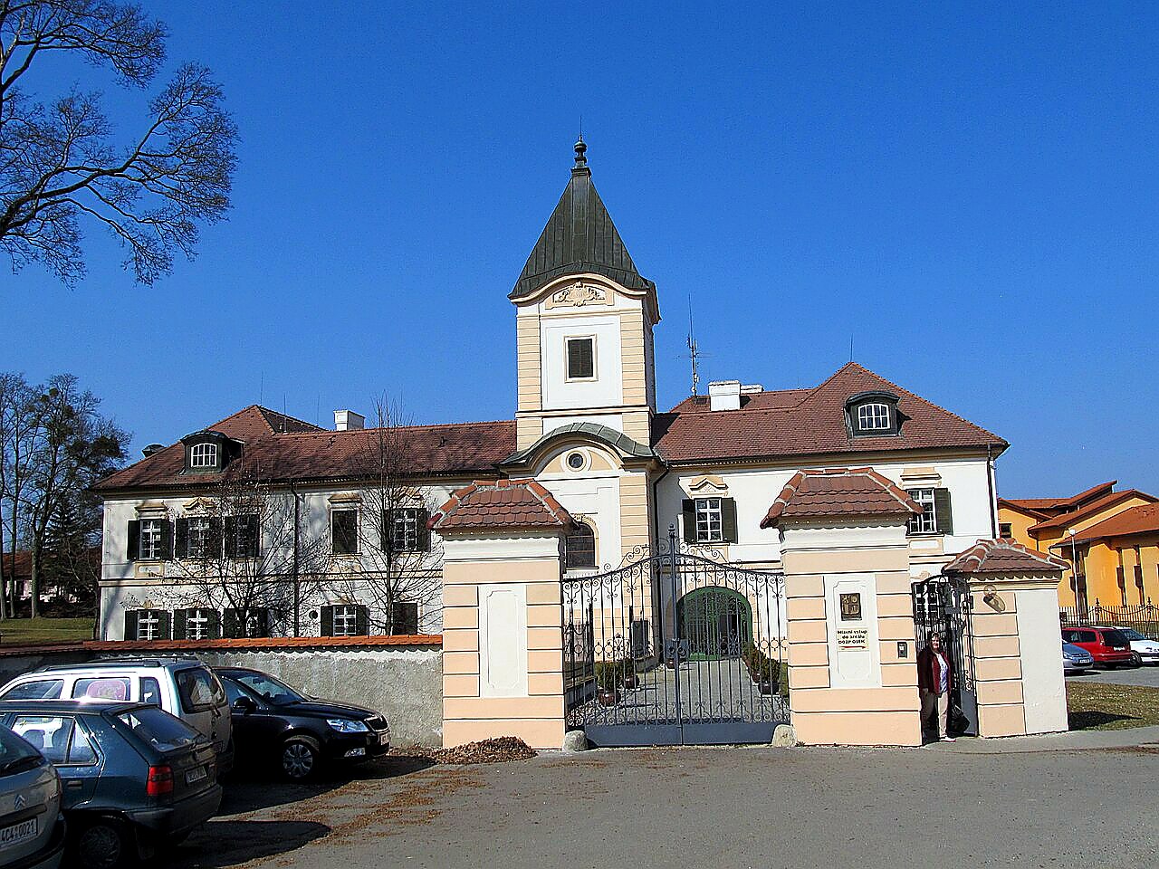 
<span>Osek (Osek)</span>
