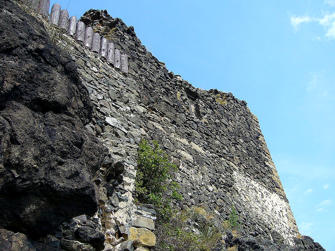 
<span>Starý Berštejn</span>
