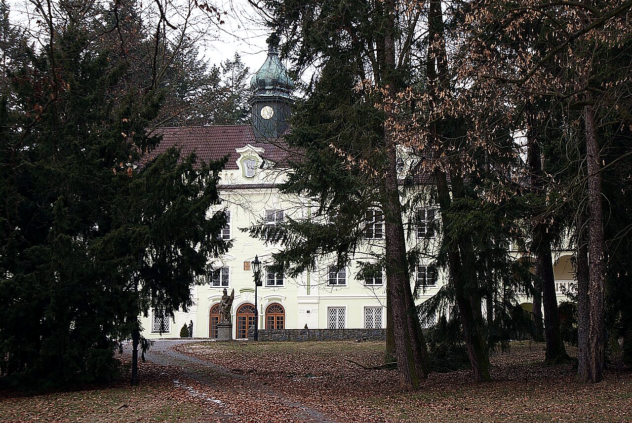 
<span>Zalužany</span>
