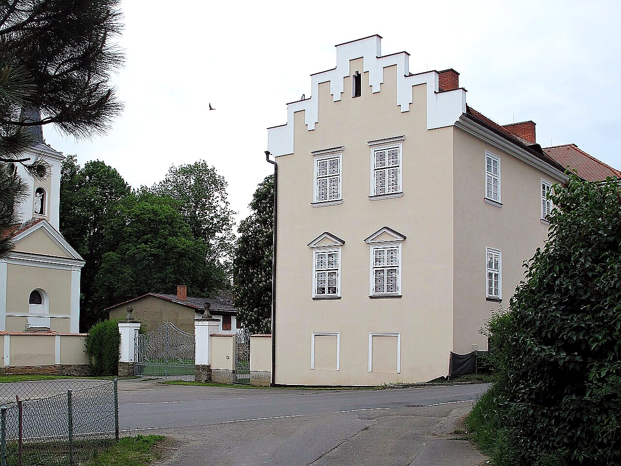 
<span>Zámek Kňovice</span>
