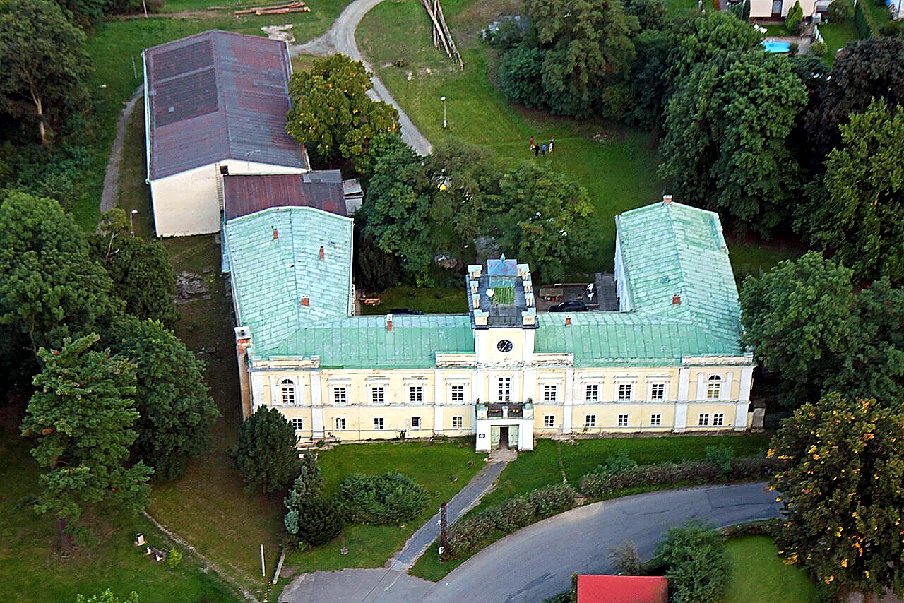 
<span>Zámek Skalsko</span>
