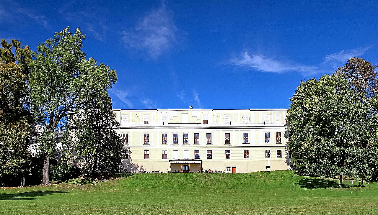 
<span>zámek Fryštát</span>
