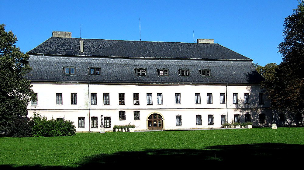 
<span>zámek Kinských Valašské Meziříčí</span>
