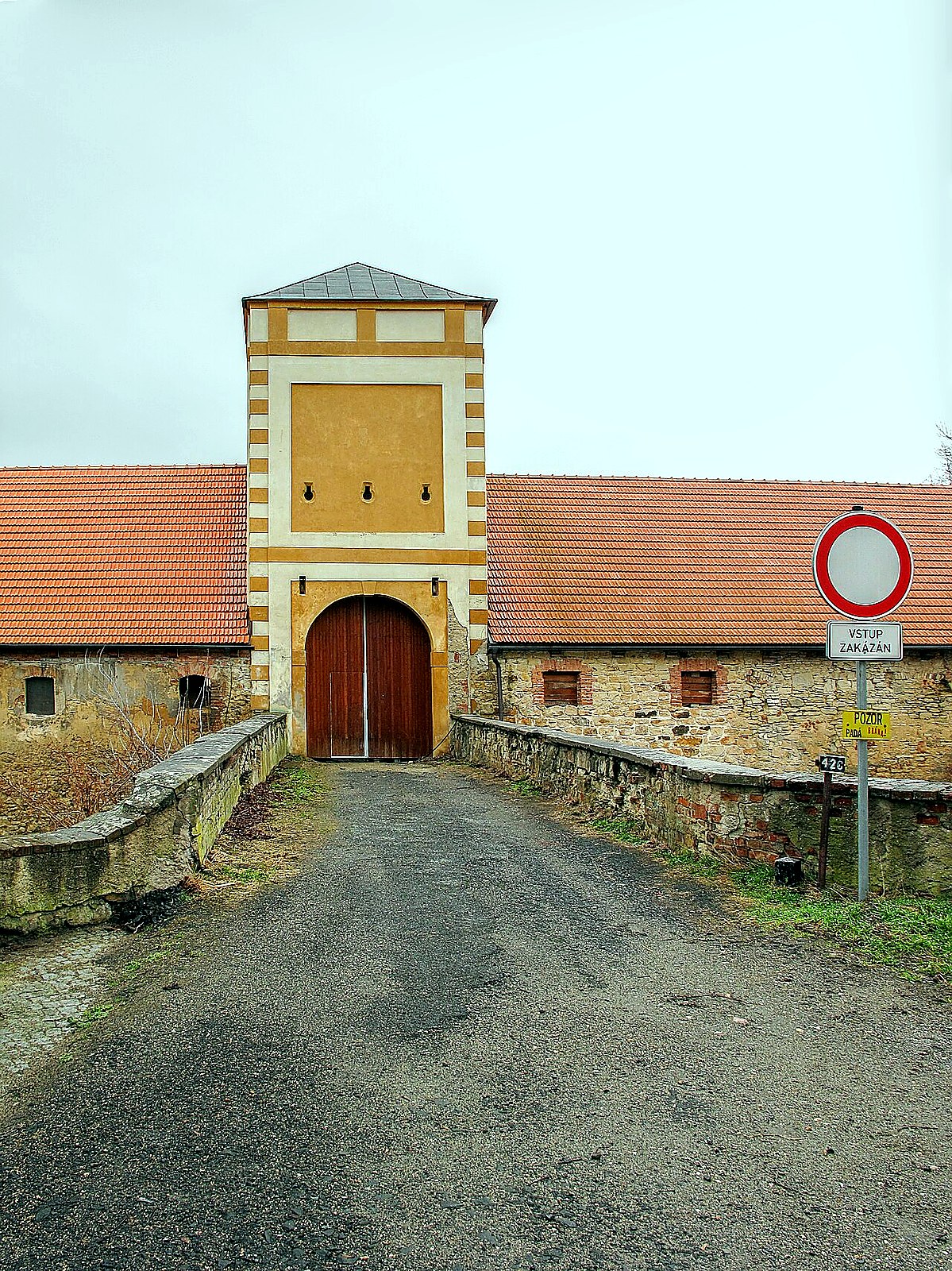 
<span>zámek Košátky</span>
