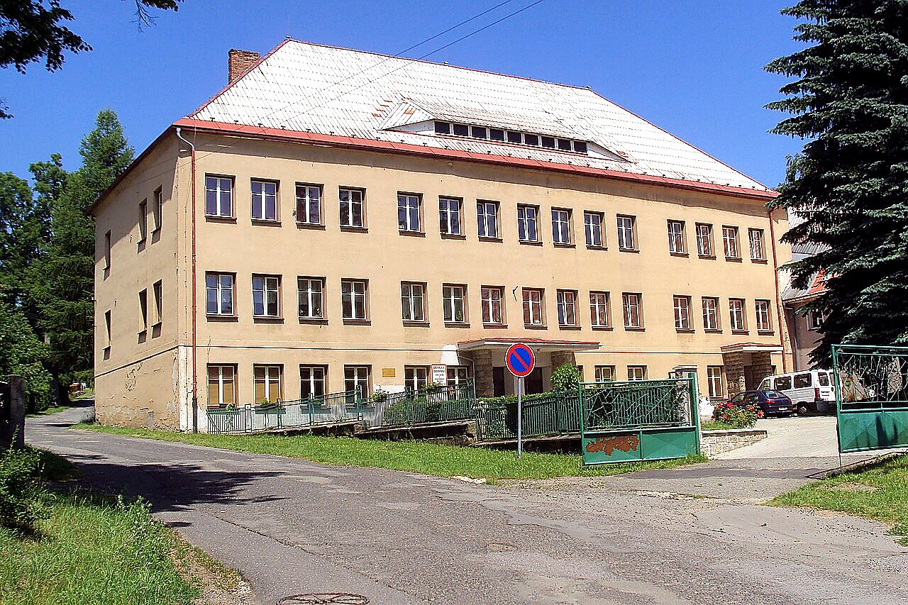 
<span>zámek Krompach</span>
