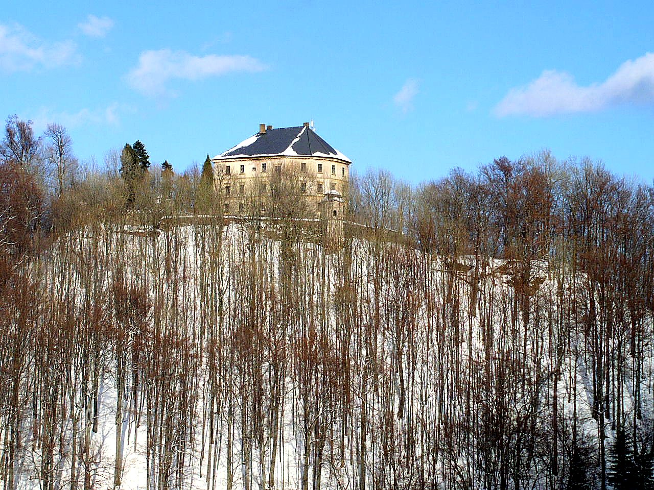
<span>zámek Žacléř</span>
