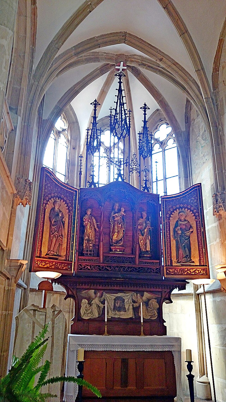 
<span>hradní kaple</span>
