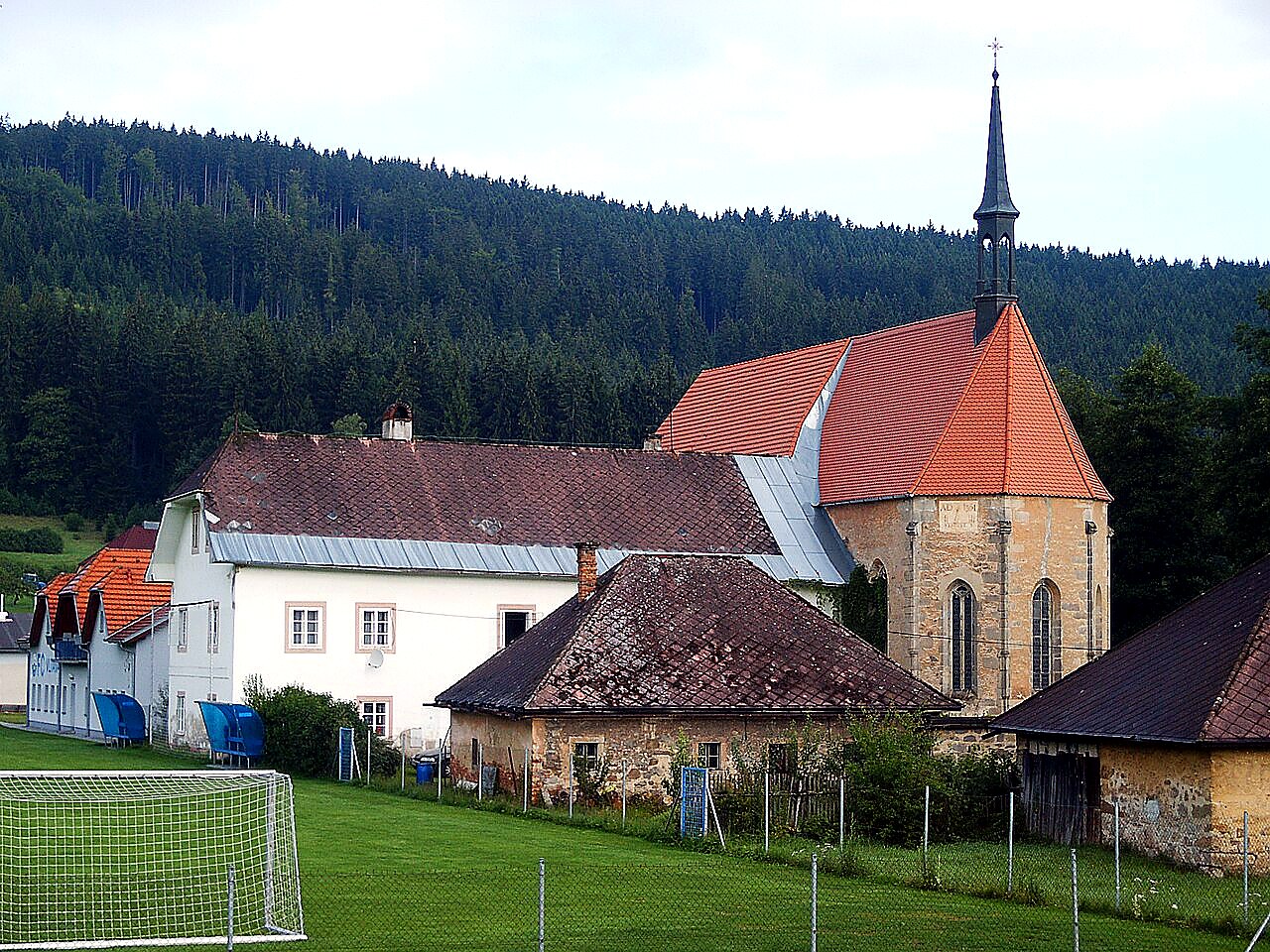 
<span>Loučovice</span>
