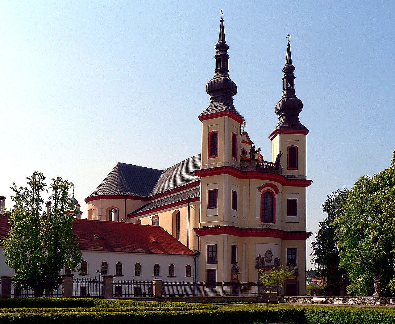 
<span>Kostel Nalezení svatého Kříže (Litomyšl-Město)</span>
