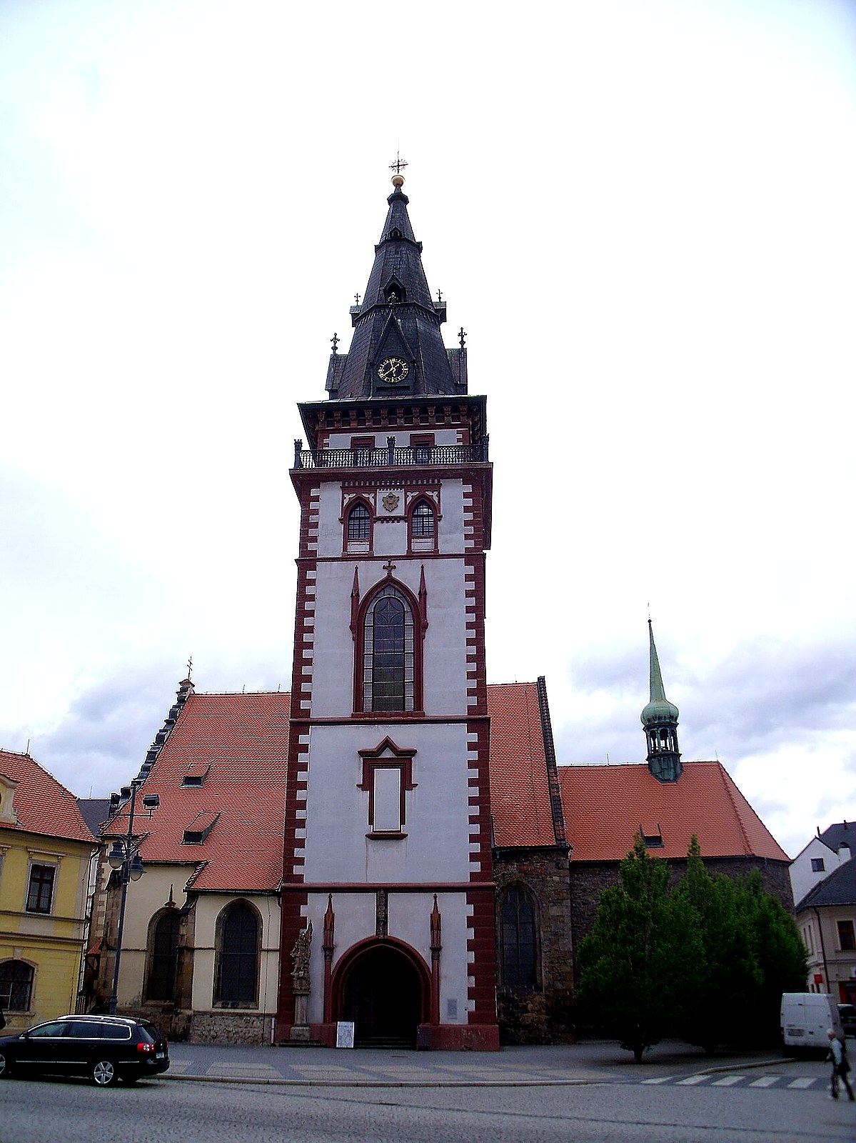 
<span>Kostel Nanebevzetí Panny Marie (Chomutov)</span>
