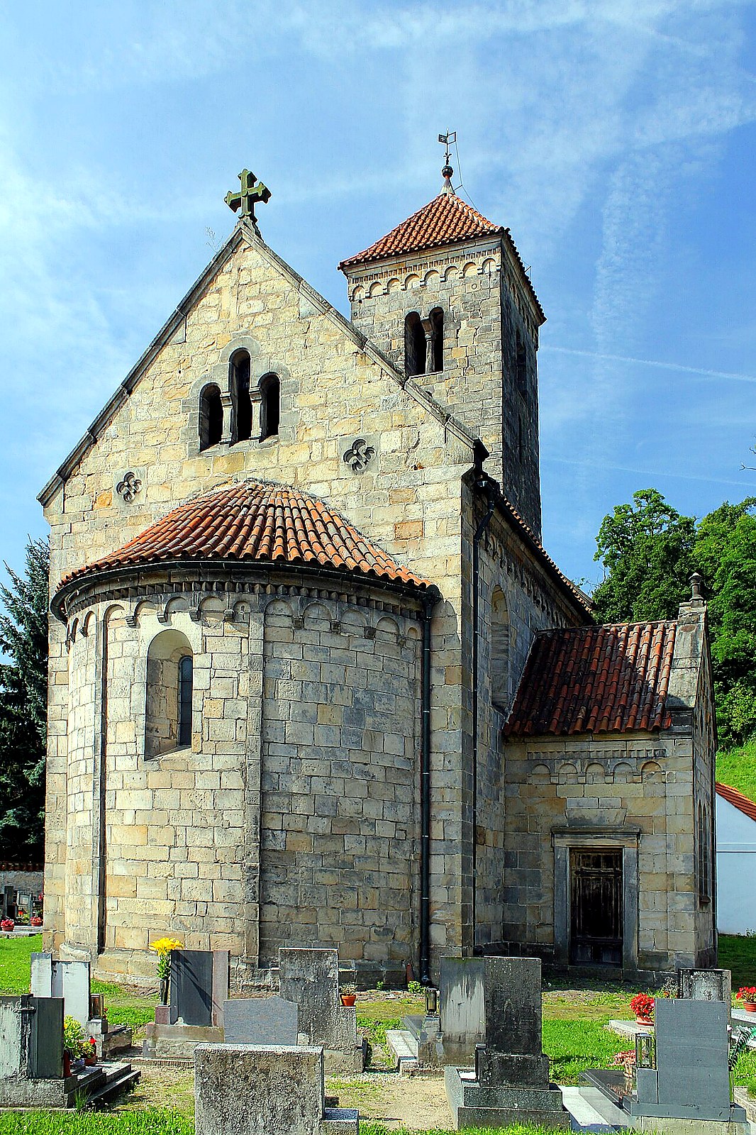 
<span>Kostel Nanebevzetí Panny Marie v Mohelnici nad Jizerou</span>
