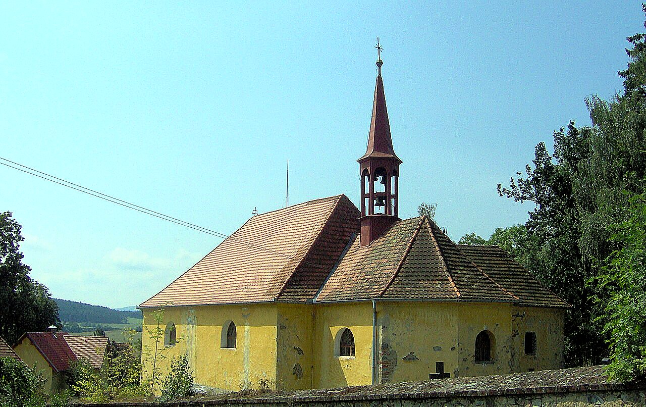 
<span>Kostel Narození Panny Marie (Hoštice)</span>
