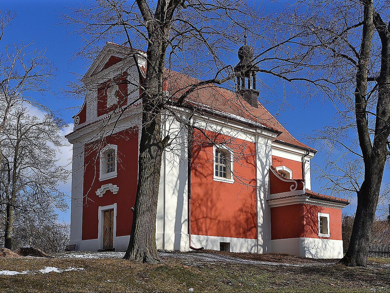 
<span>Kostel Nejsvětější Trojice (Verušičky)</span>
