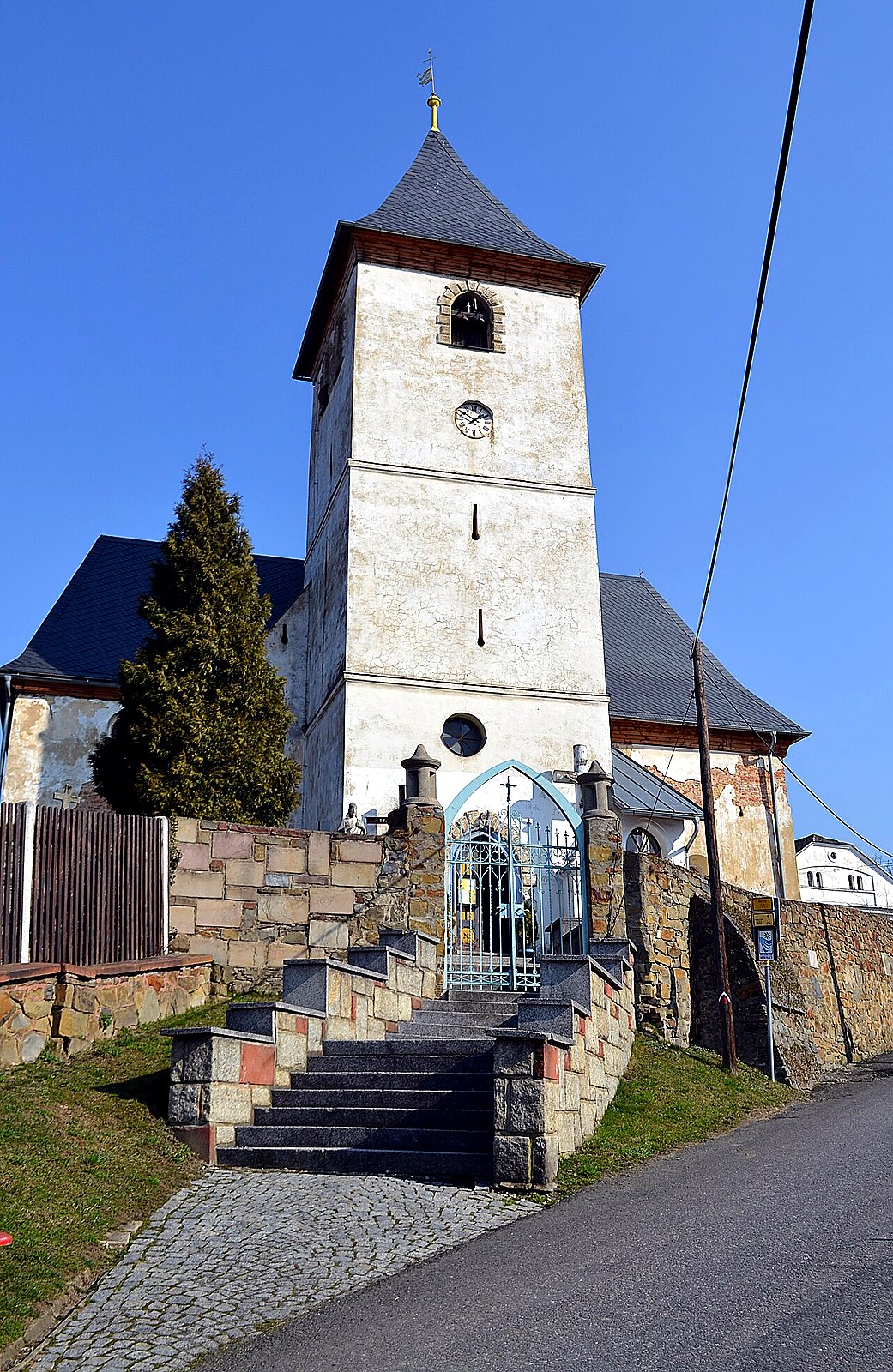 
<span>Kostel Nejsvětější Trojice (Raduň)</span>
