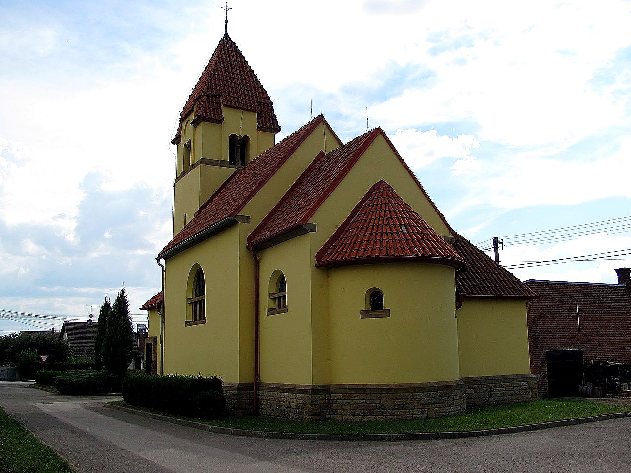 
<span>Kostel Nejsvětější Trojice (Ostroměř)</span>
