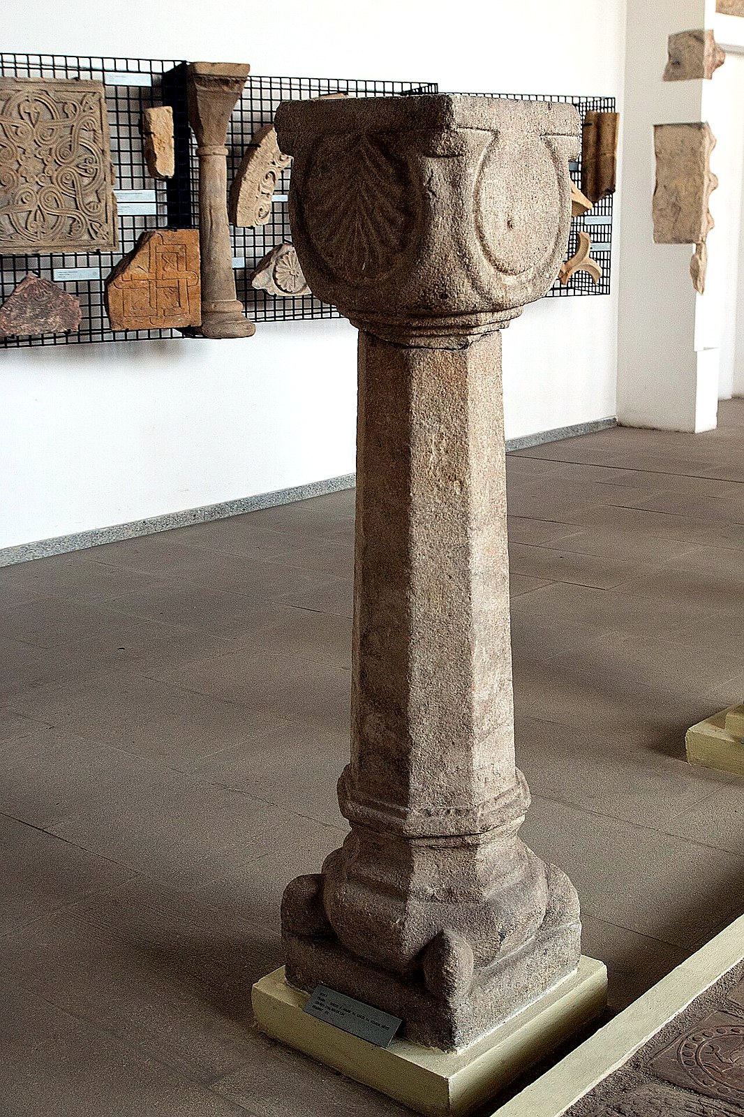 
<span>Kostel Panny Marie Na louži</span>
