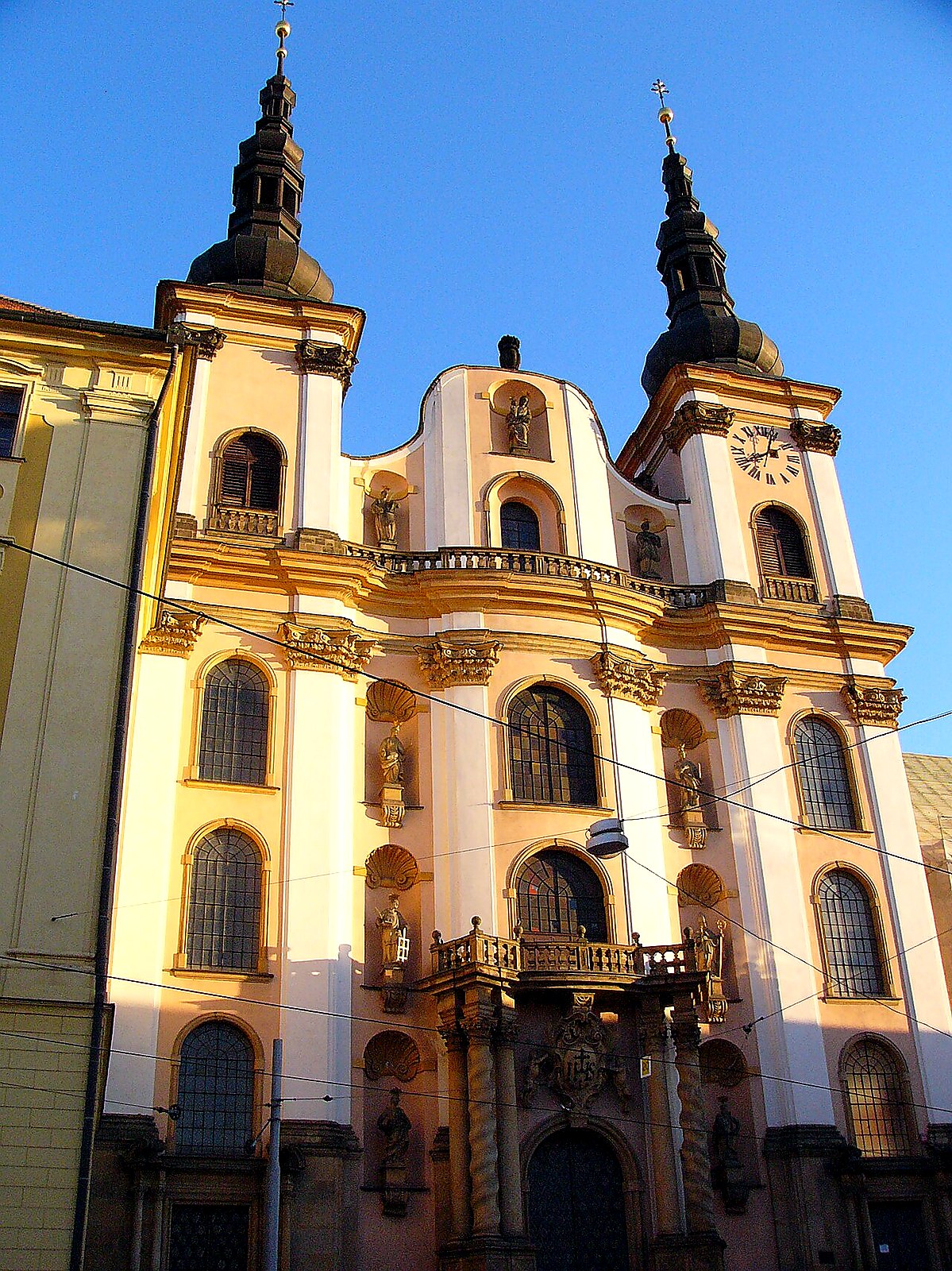 
<span>Kostel Panny Marie Sněžné (Olomouc)</span>
