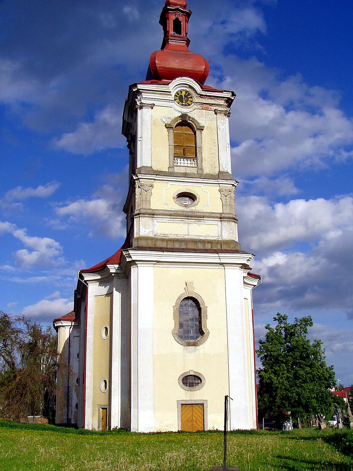 
<span>Kostel Povýšení svatého Kříže (Choustníkovo Hradiště)</span>

