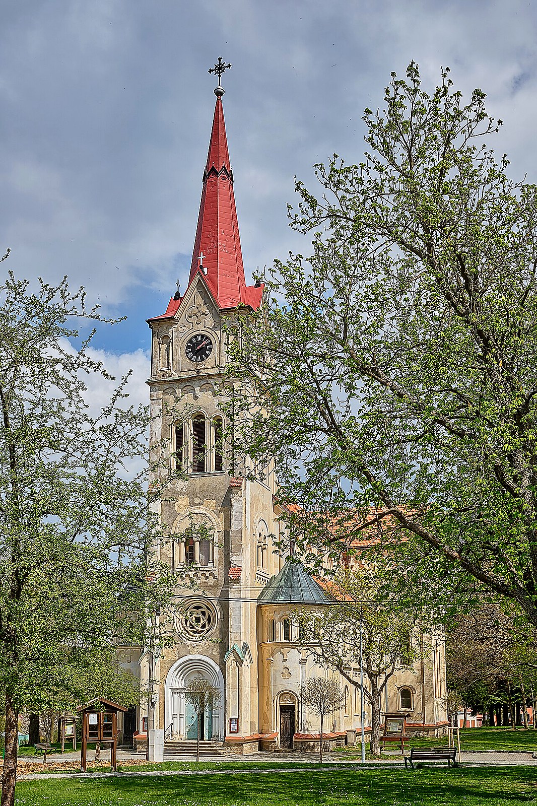 
<span>Kostel svaté Anny (Velká Hleďsebe)</span>
