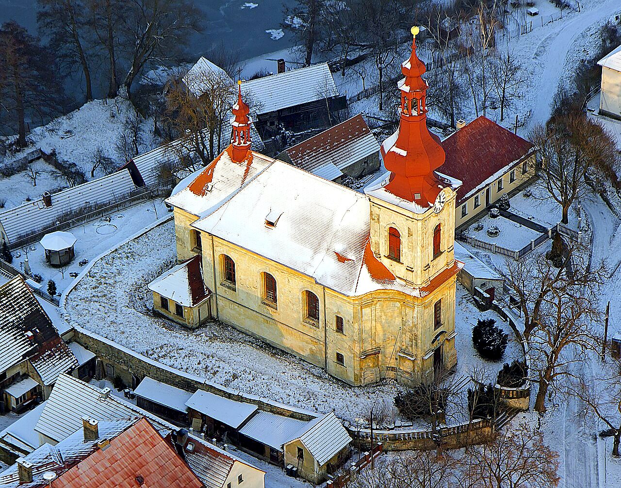 
<span>Kostel svaté Máří Magdaleny (Holany)</span>
