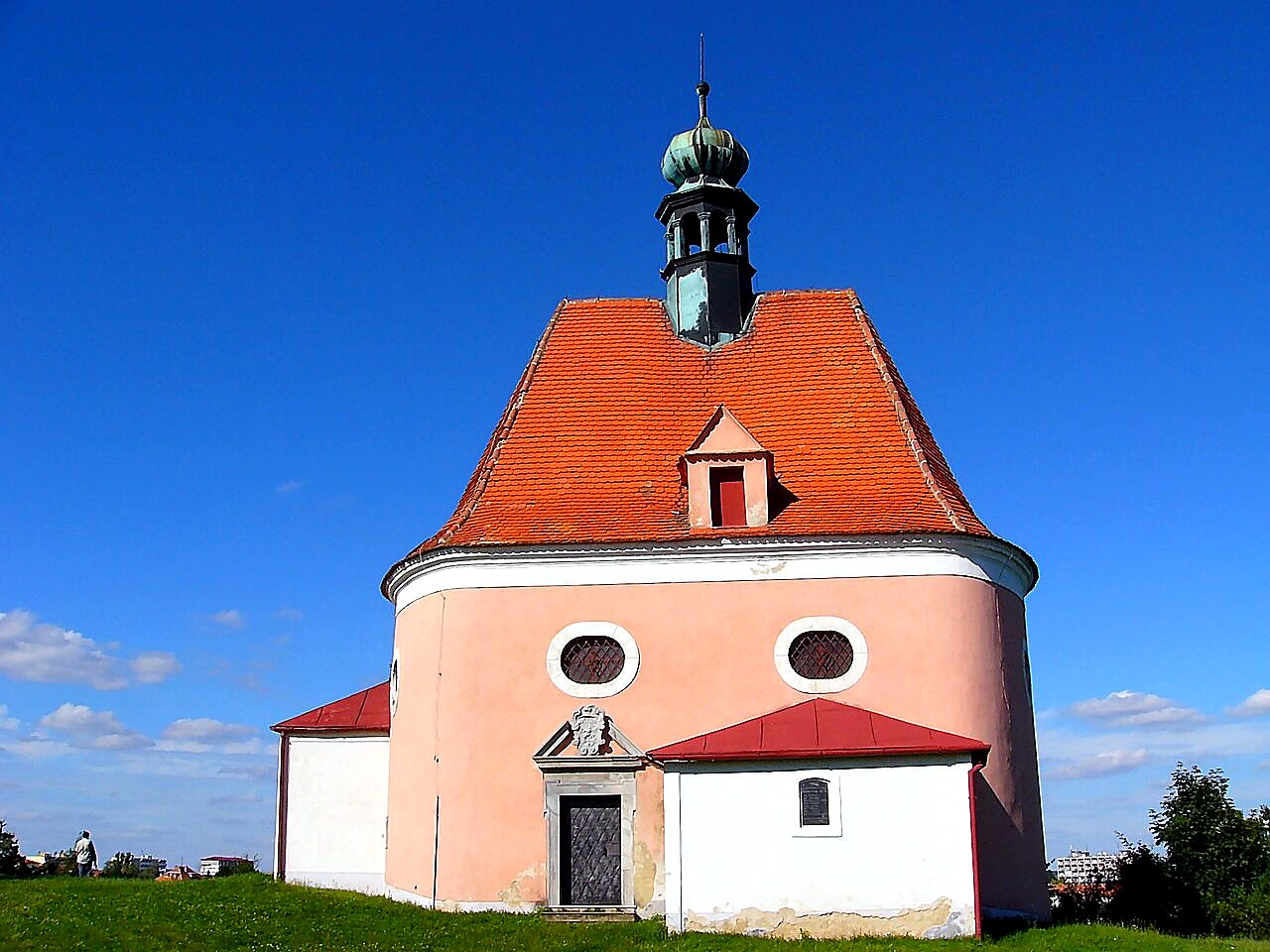 
<span>Kostel svatého Antonína Paduánského (Znojmo)</span>
