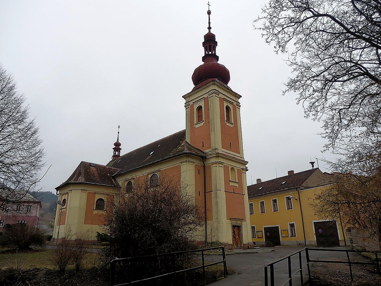 
<span>Kostel svatého Bartoloměje (Březová nad Svitavou)</span>
