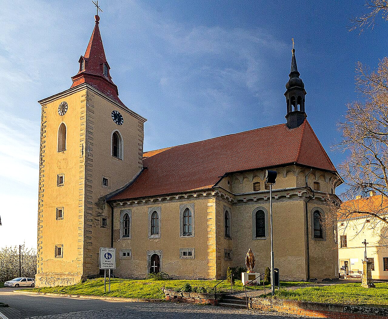 
<span>Kostel svatého Bartoloměje v Bakově nad Jizerou</span>
