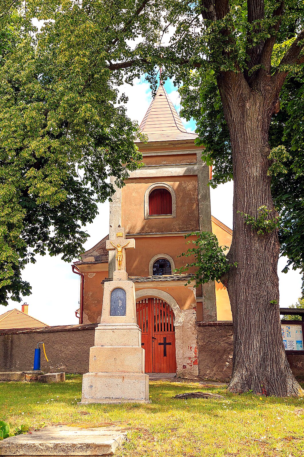 
<span>Kostel svatého Jakuba Staršího (Vlkaneč)</span>
