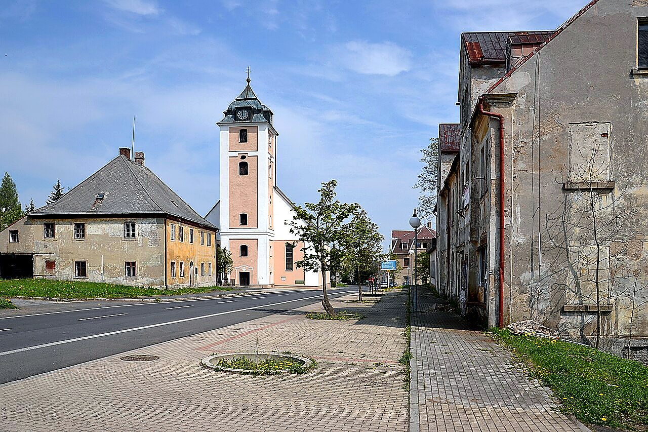 
<span>Kostel svatého Michaela archanděla (Kovářská)</span>
