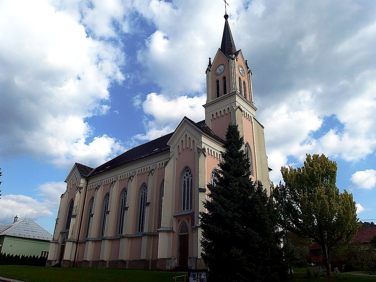 
<span>Kostel svatých Cyrila a Metoděje (Vidče)</span>
