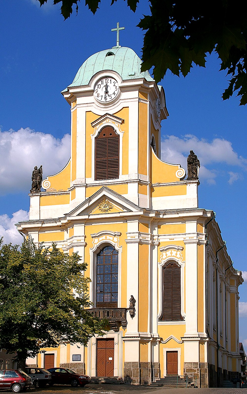 
<span>Kostel svatých Petra a Pavla v Úštěku</span>

