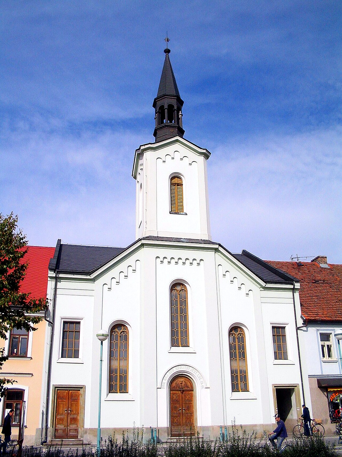 
<span>evangelický kostel v Třebechovicích</span>
