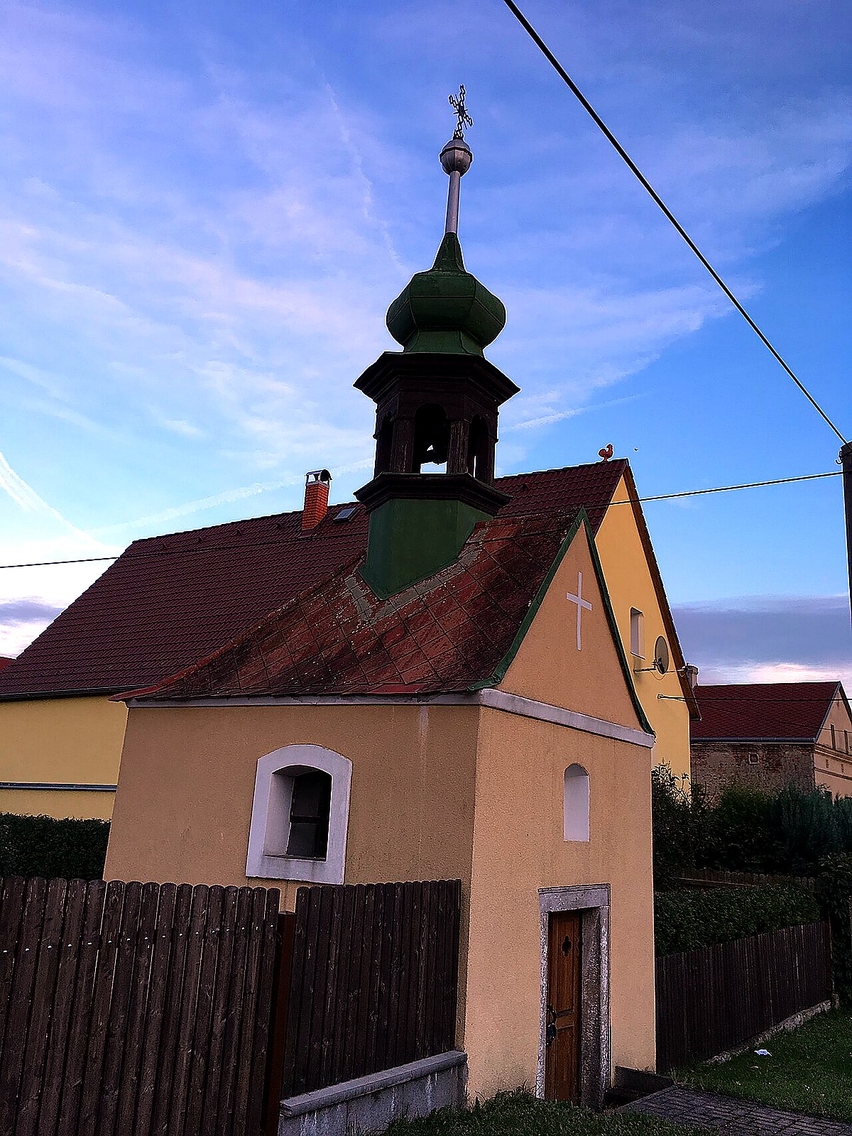 
<span>kaple (Žandov)</span>
