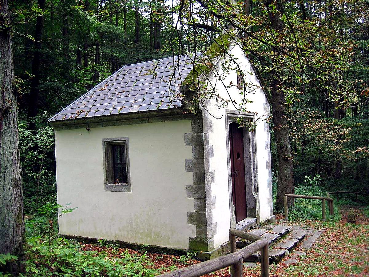 
<span>kaple Nejsvětější Trojice (Maršíkov)</span>
