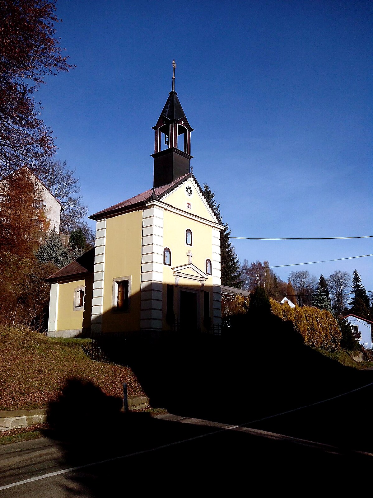 
<span>kaple Panny Marie Pomocné (Pěkov)</span>
