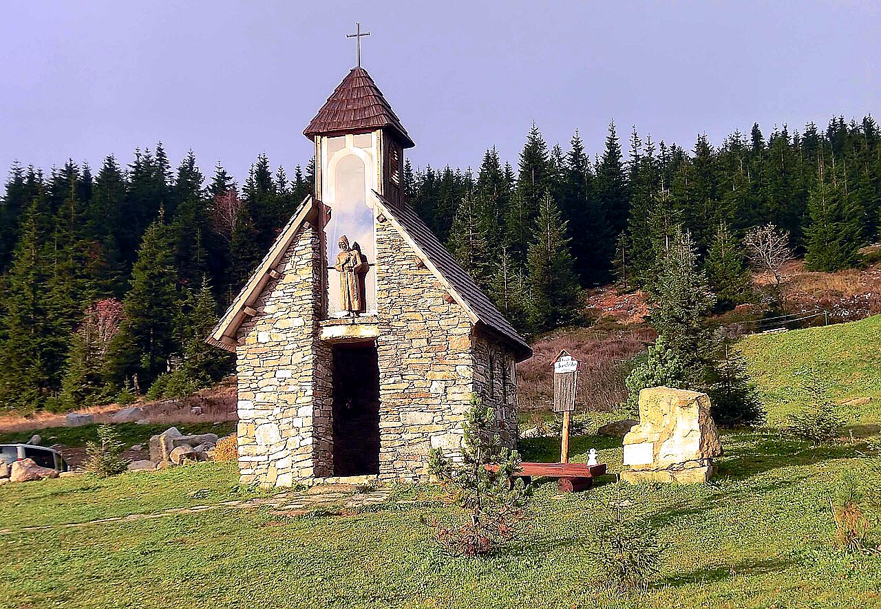 
<span>kaple Svatého Františka z Assisi (Špindlerův Mlýn)</span>
