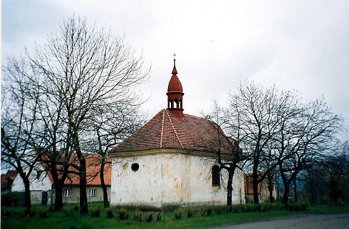 
<span>kaple svaté Anny (Bezděkov)</span>

