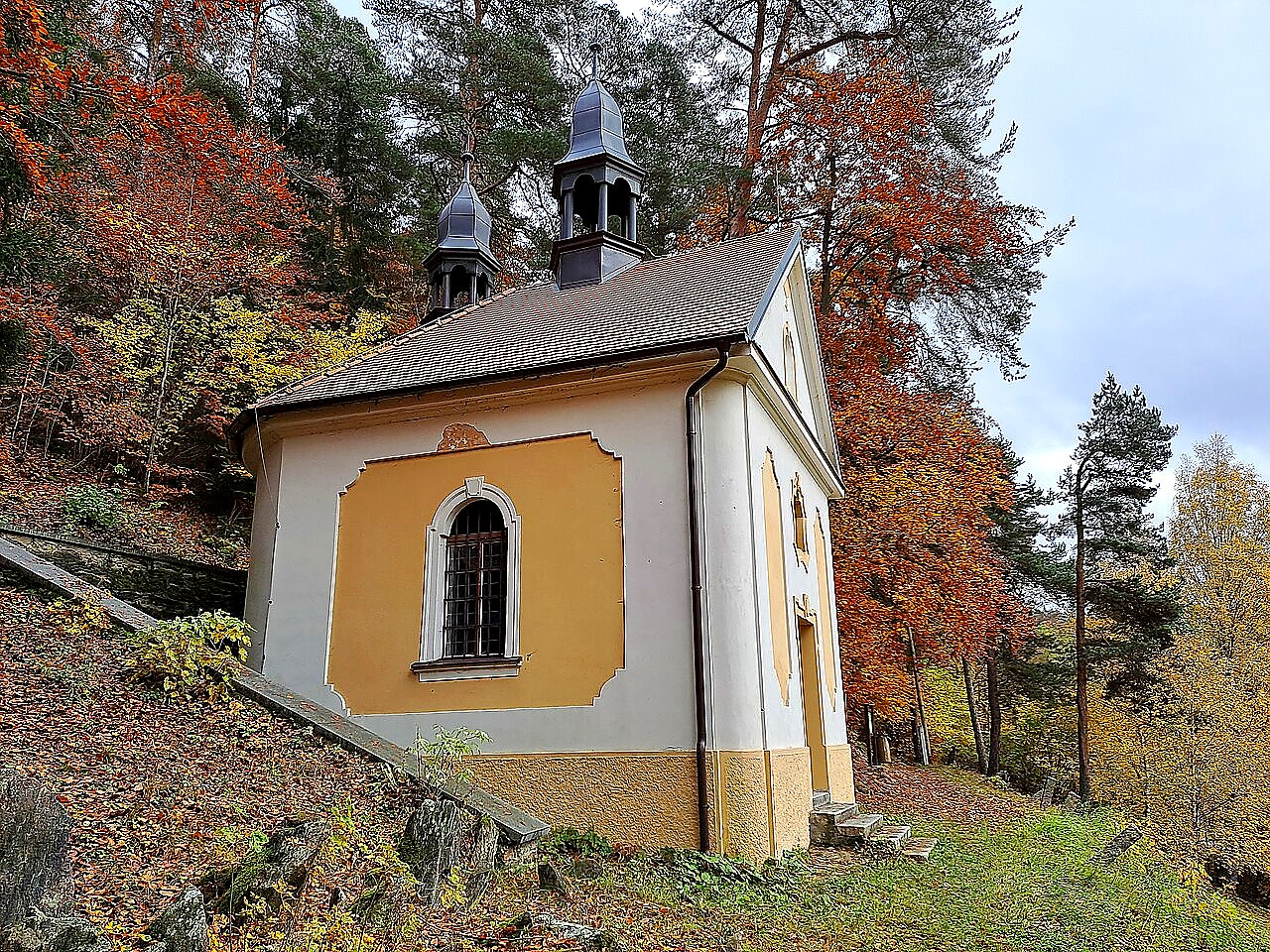 
<span>kaple svaté Barbory (Jáchymov)</span>
