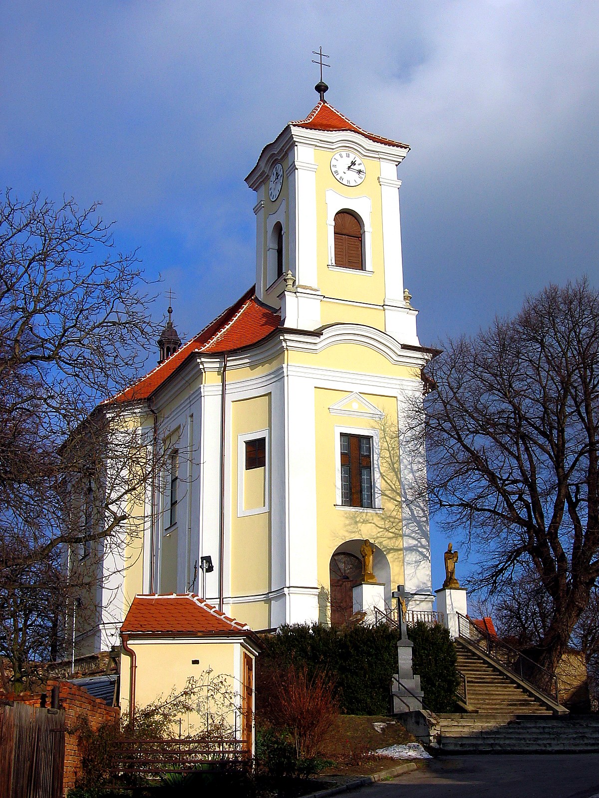 
<span>kostel Nanebevzetí Panny Marie (Vlkoš)</span>
