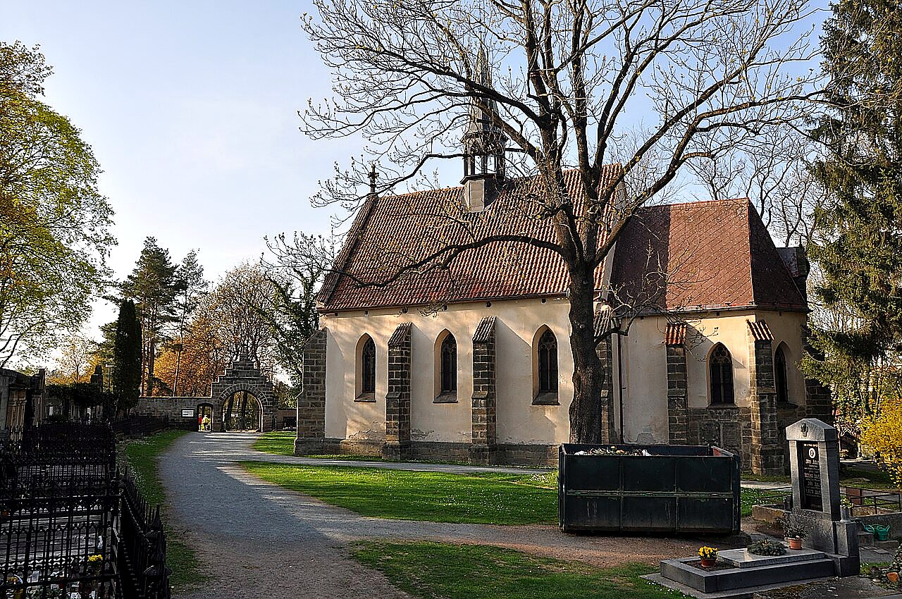 
<span>kostel Povýšení svatého Kříže (Chrudim)</span>
