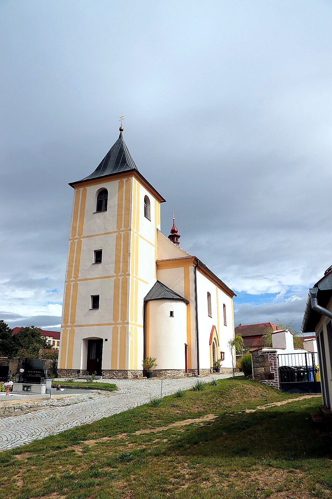 
<span>kostel svatého Jiljí (Hartvíkovice)</span>
